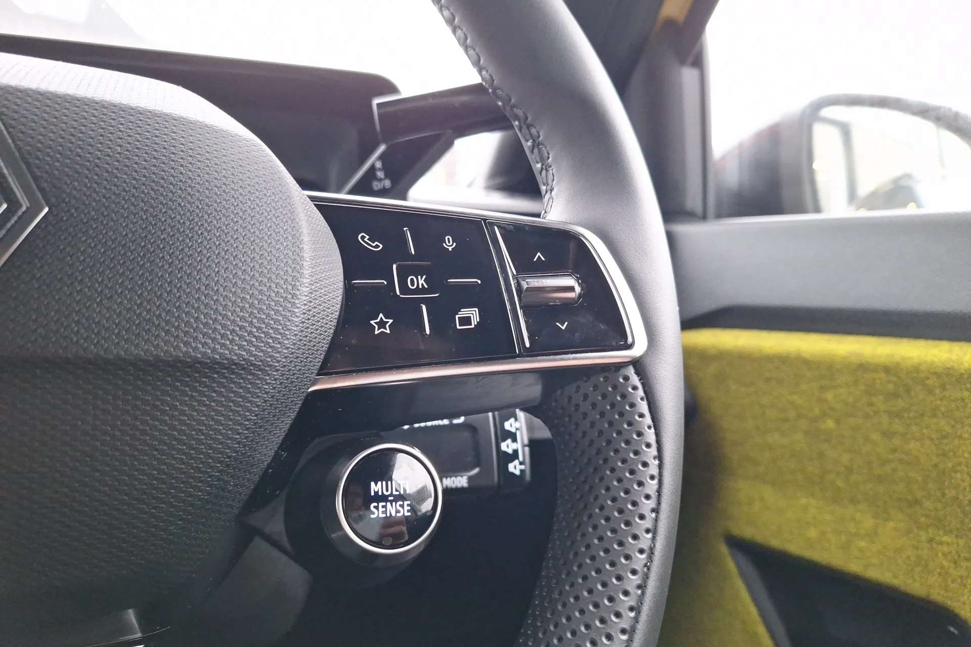 2025 RENAULT 5 2025 RENAULT 5