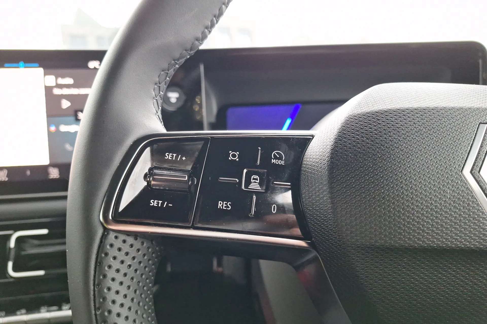 2025 RENAULT 5 2025 RENAULT 5