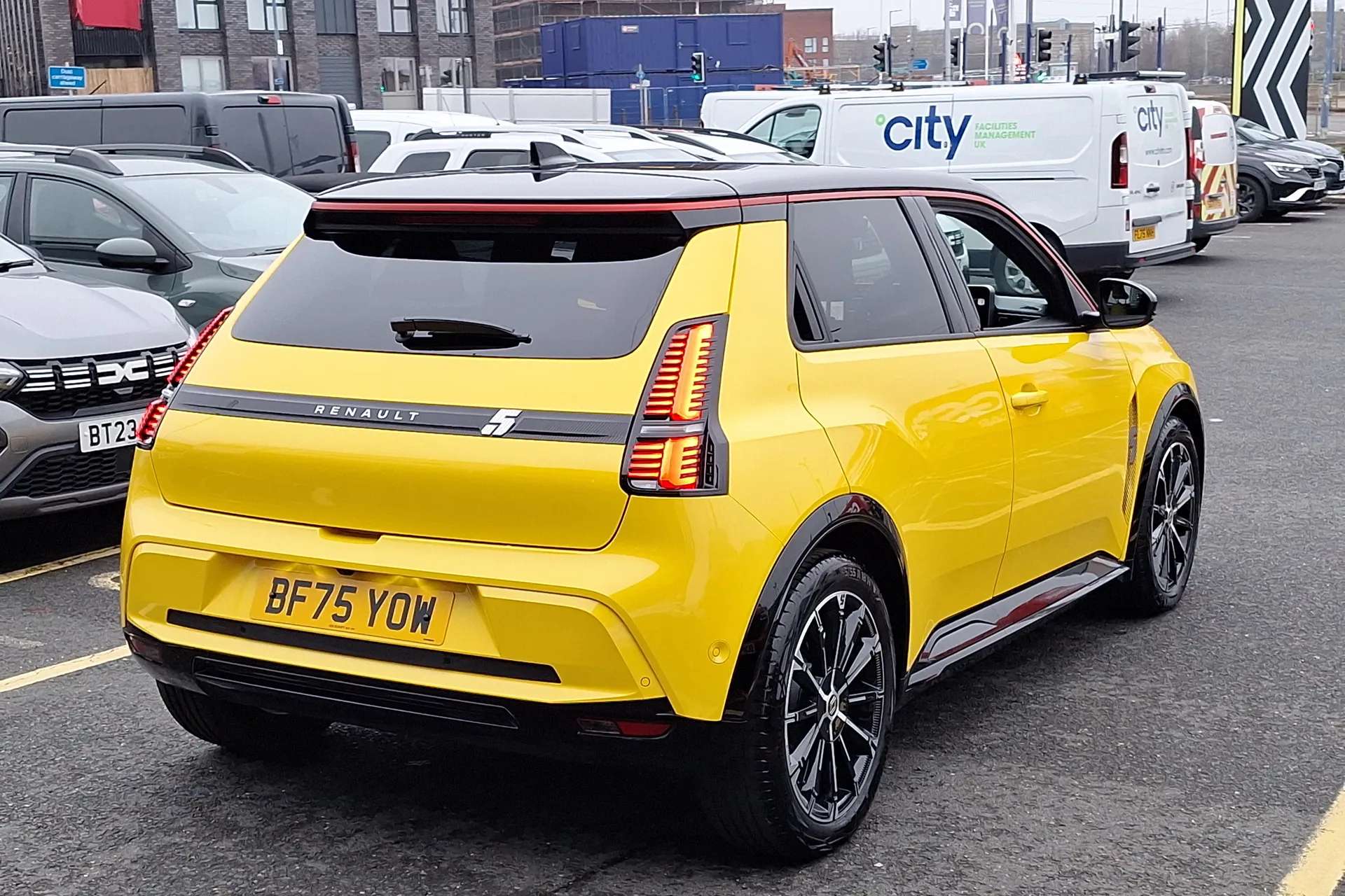 2025 RENAULT 5 2025 RENAULT 5