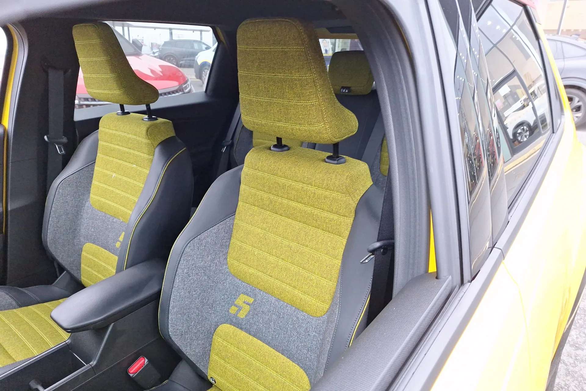 2025 RENAULT 5 2025 RENAULT 5