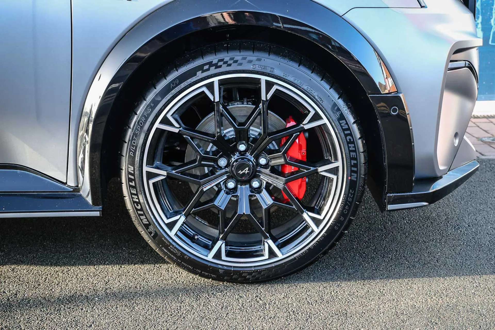 2025 ALPINE A290 2025 ALPINE A290