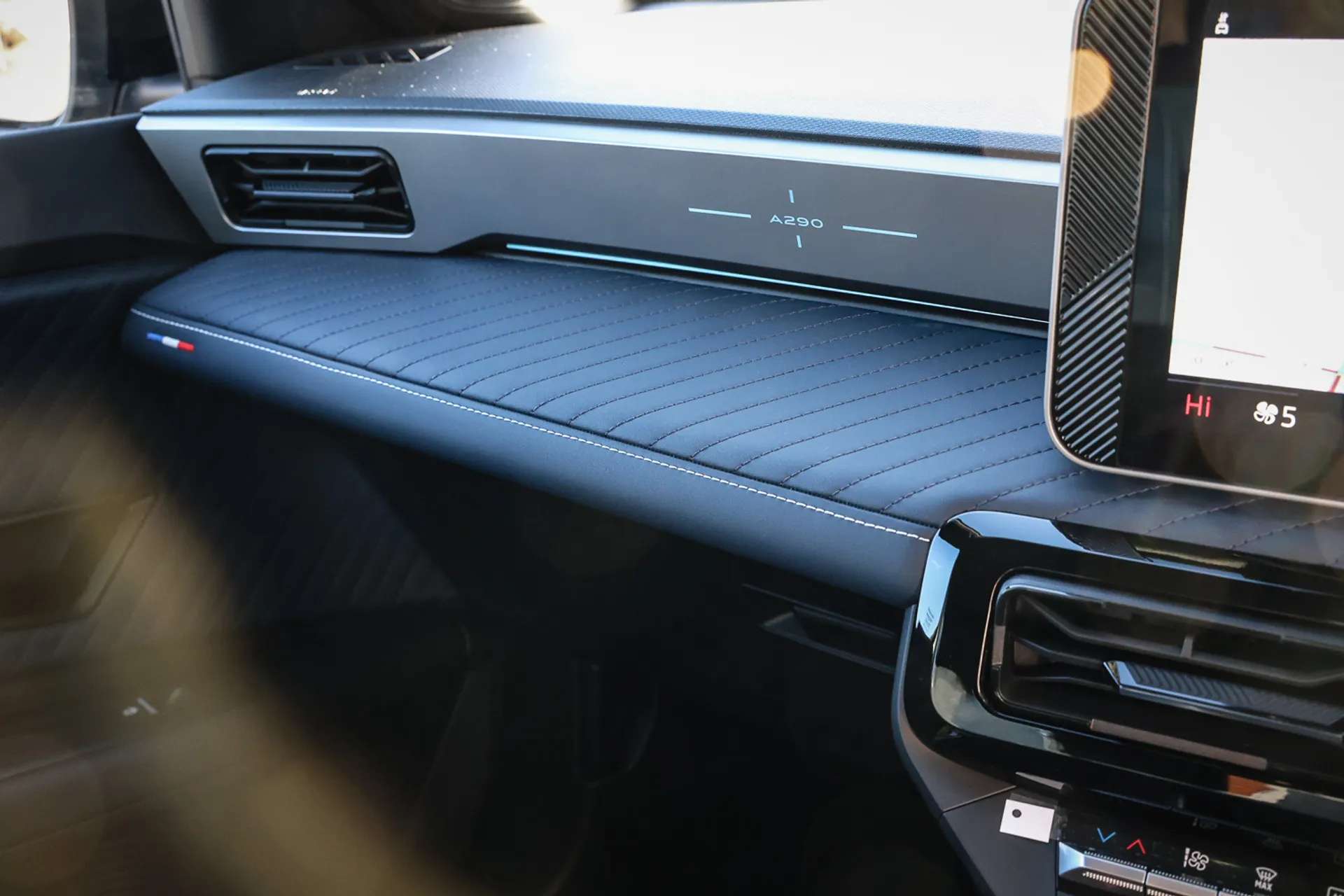 2025 ALPINE A290 2025 ALPINE A290