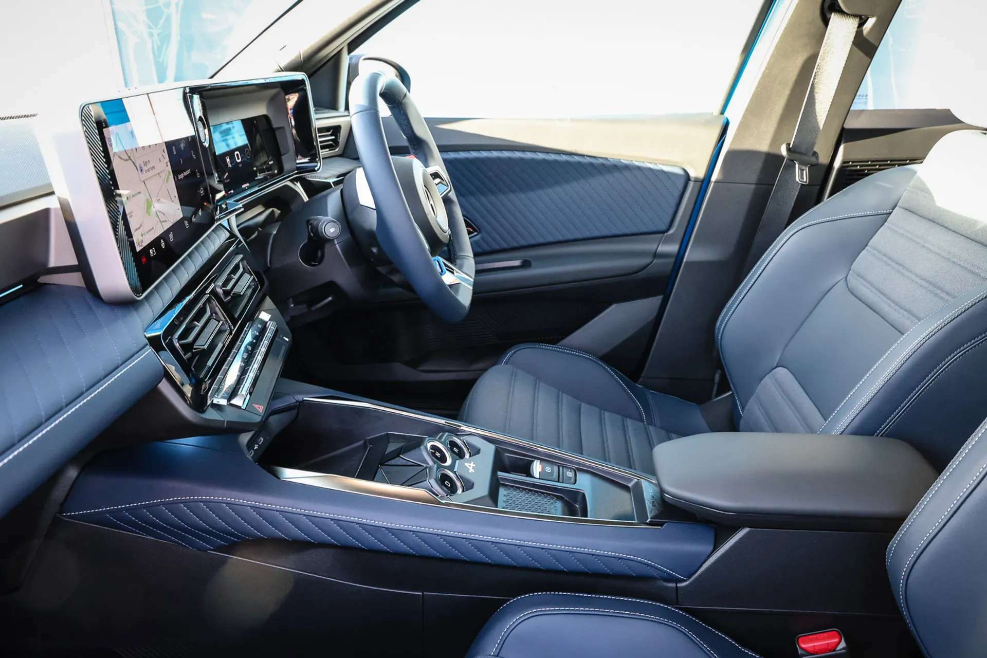 2025 ALPINE A290 2025 ALPINE A290