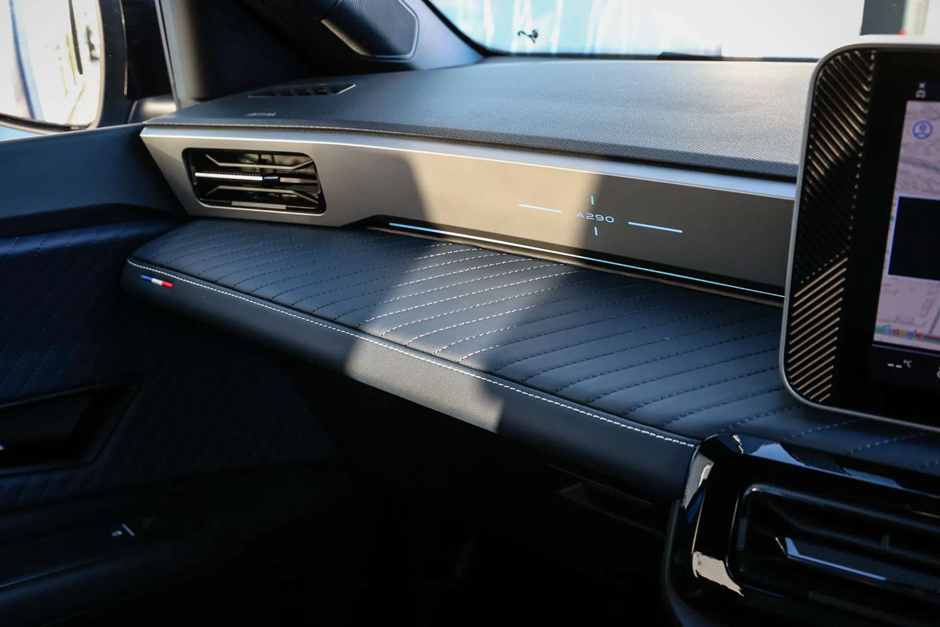 2025 ALPINE A290 2025 ALPINE A290