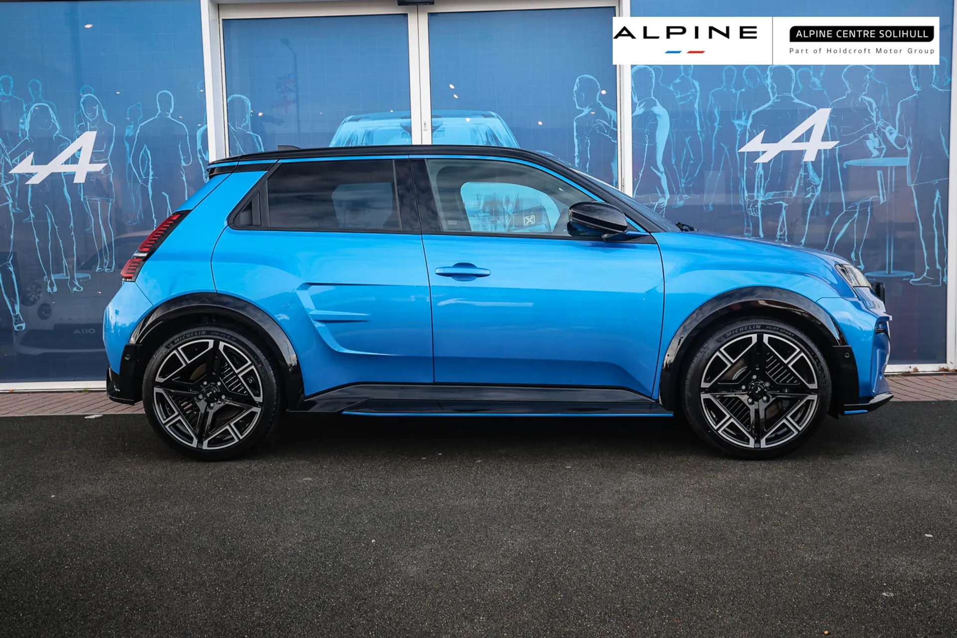 2025 ALPINE A290 2025 ALPINE A290