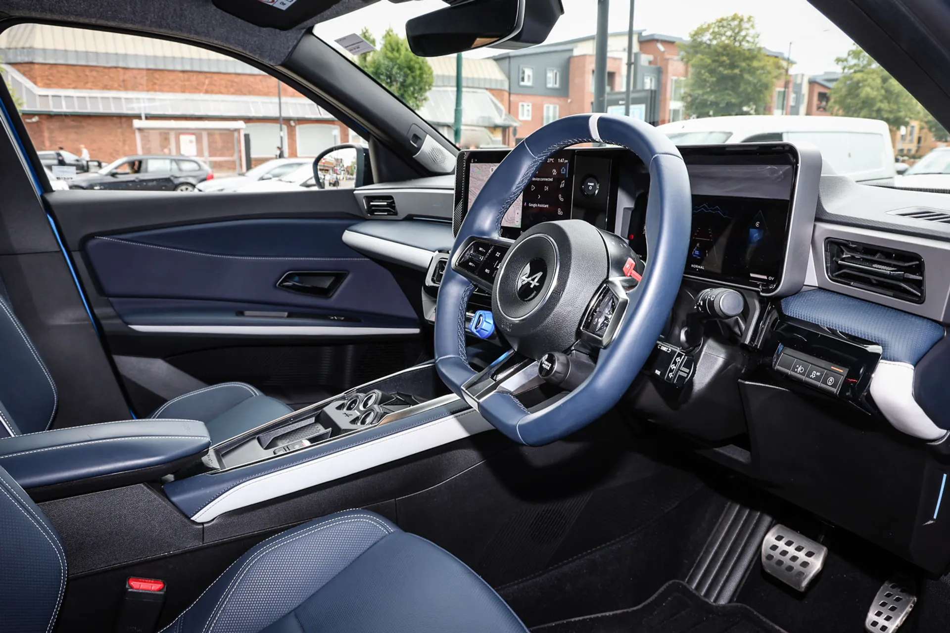 2025 ALPINE A290 2025 ALPINE A290