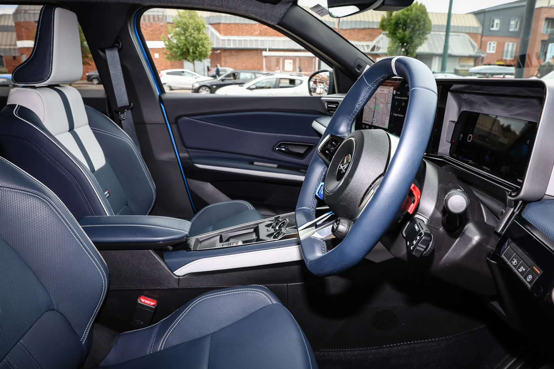 2025 ALPINE A290 2025 ALPINE A290