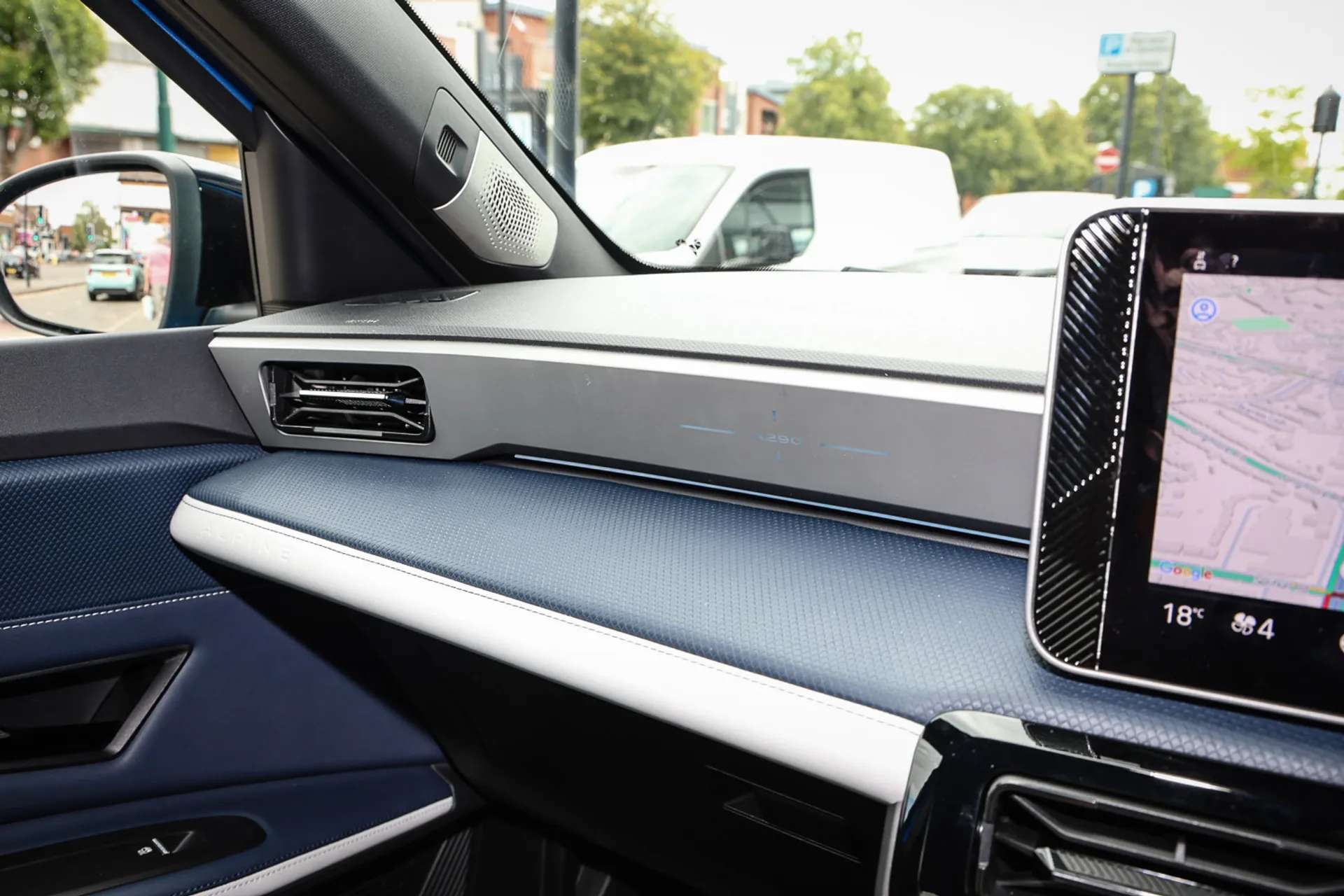 2025 ALPINE A290 2025 ALPINE A290