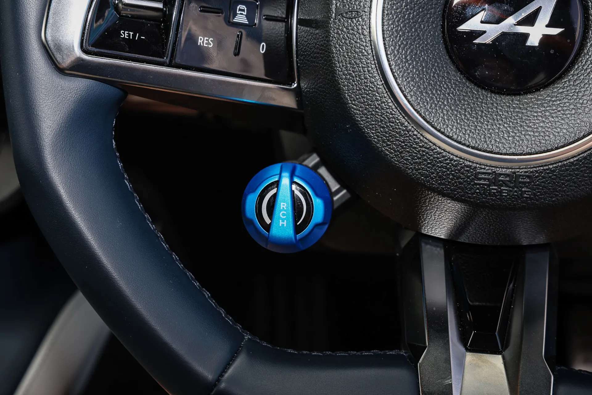 2025 ALPINE A290 2025 ALPINE A290