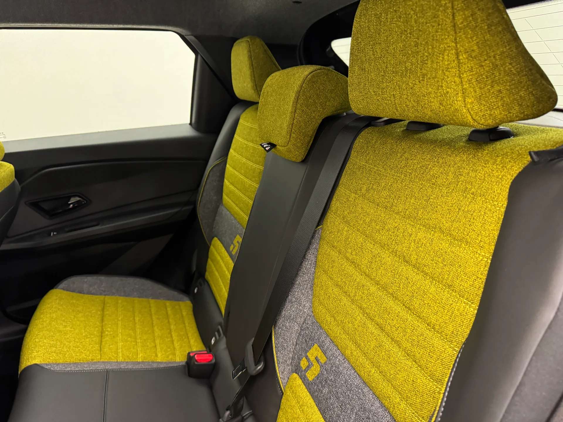 2025 RENAULT 5 2025 RENAULT 5