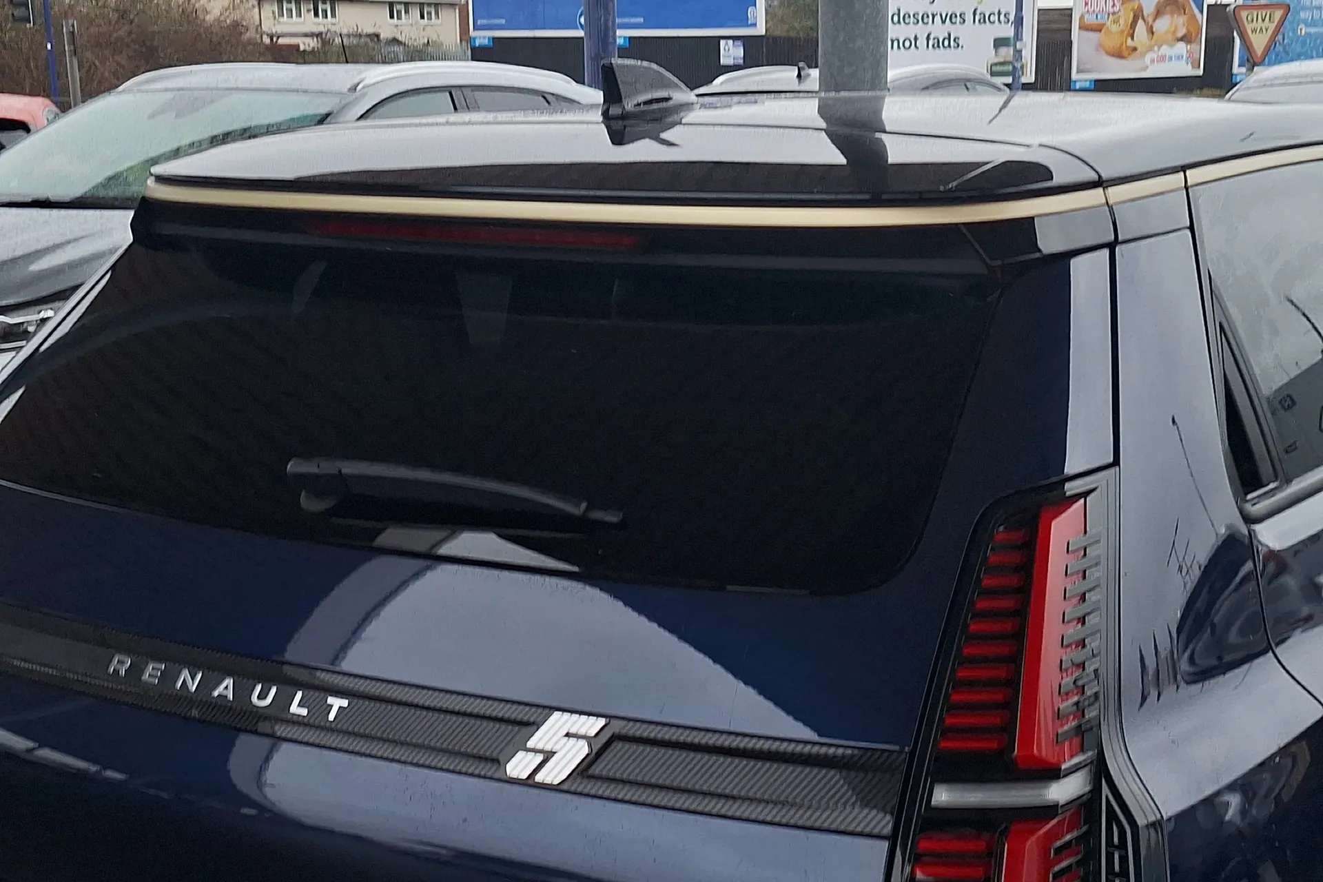 2025 RENAULT 5 2025 RENAULT 5