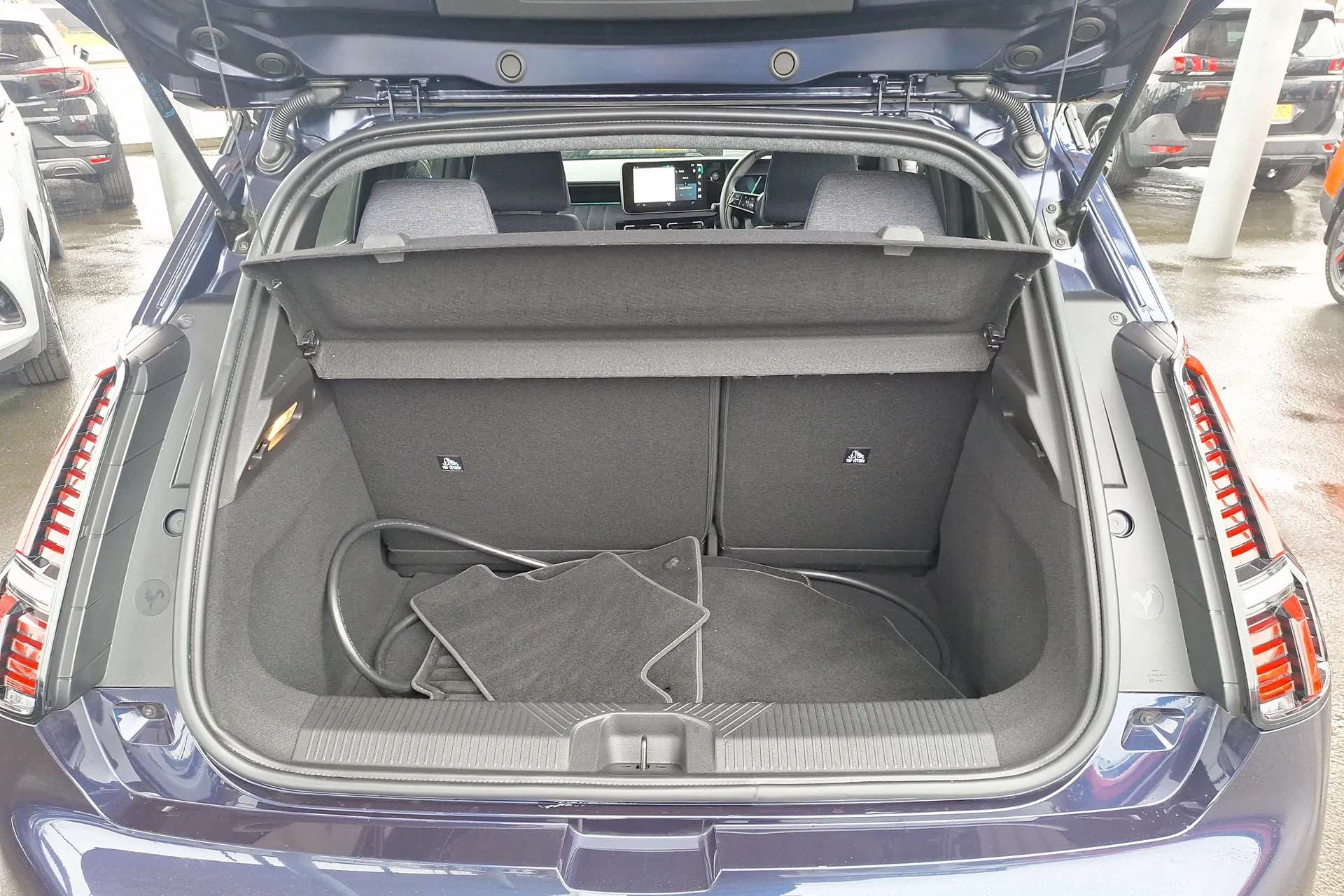 2025 RENAULT 5 2025 RENAULT 5