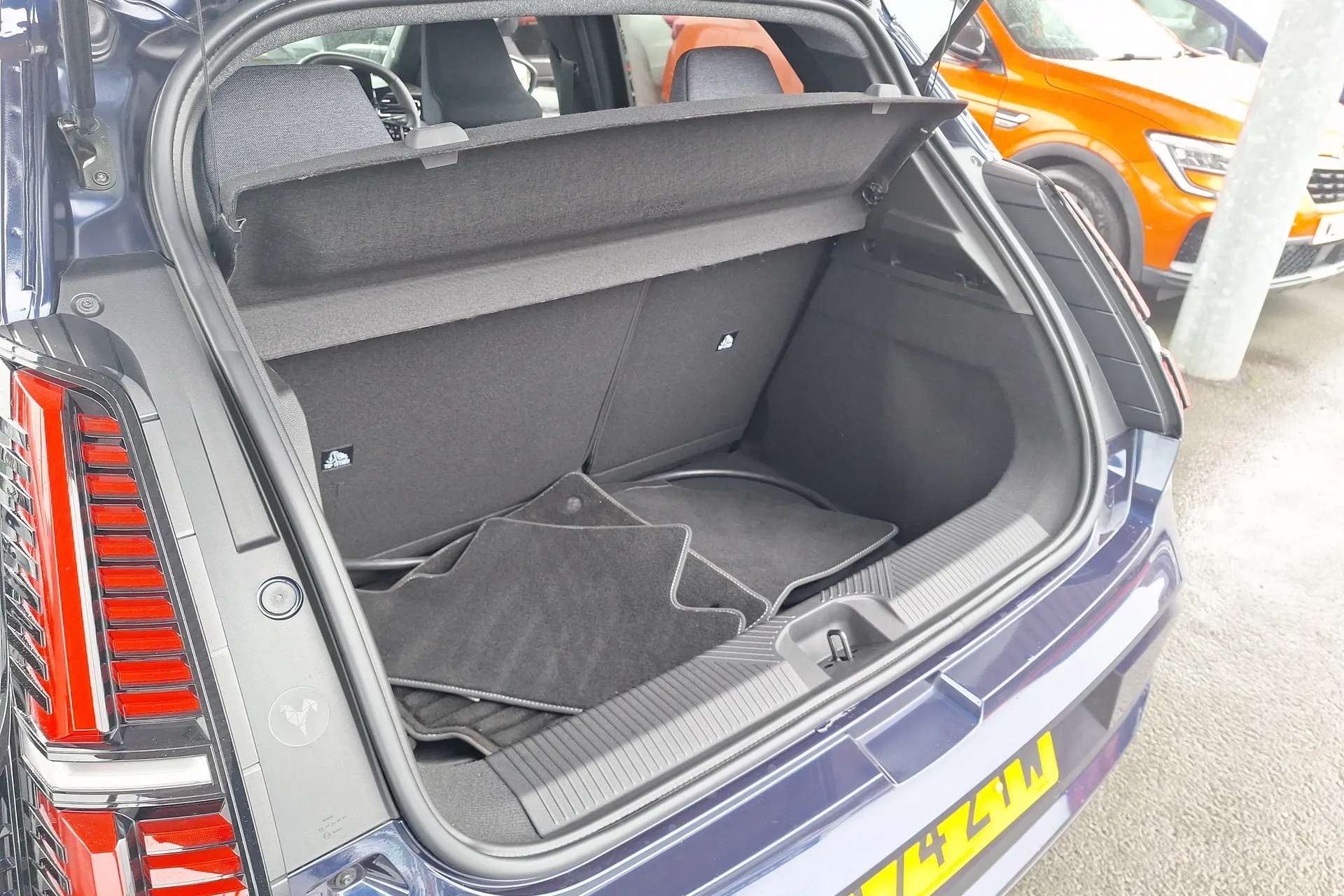 2025 RENAULT 5 2025 RENAULT 5