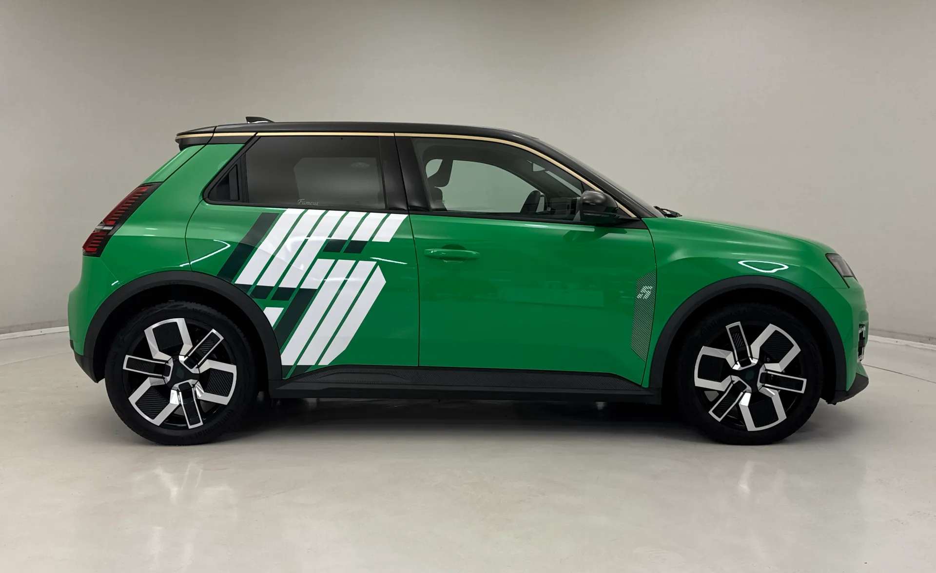 2025 RENAULT 5 2025 RENAULT 5