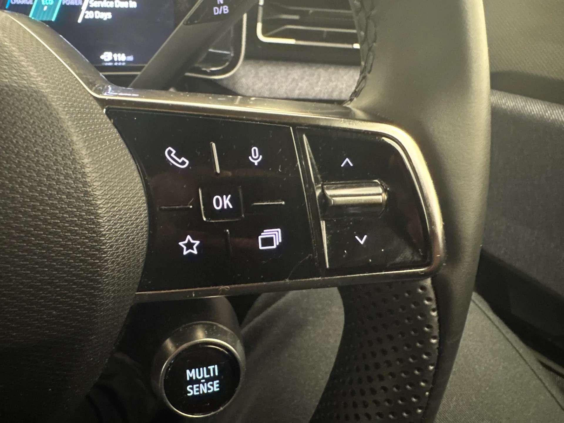 2025 RENAULT 5 2025 RENAULT 5