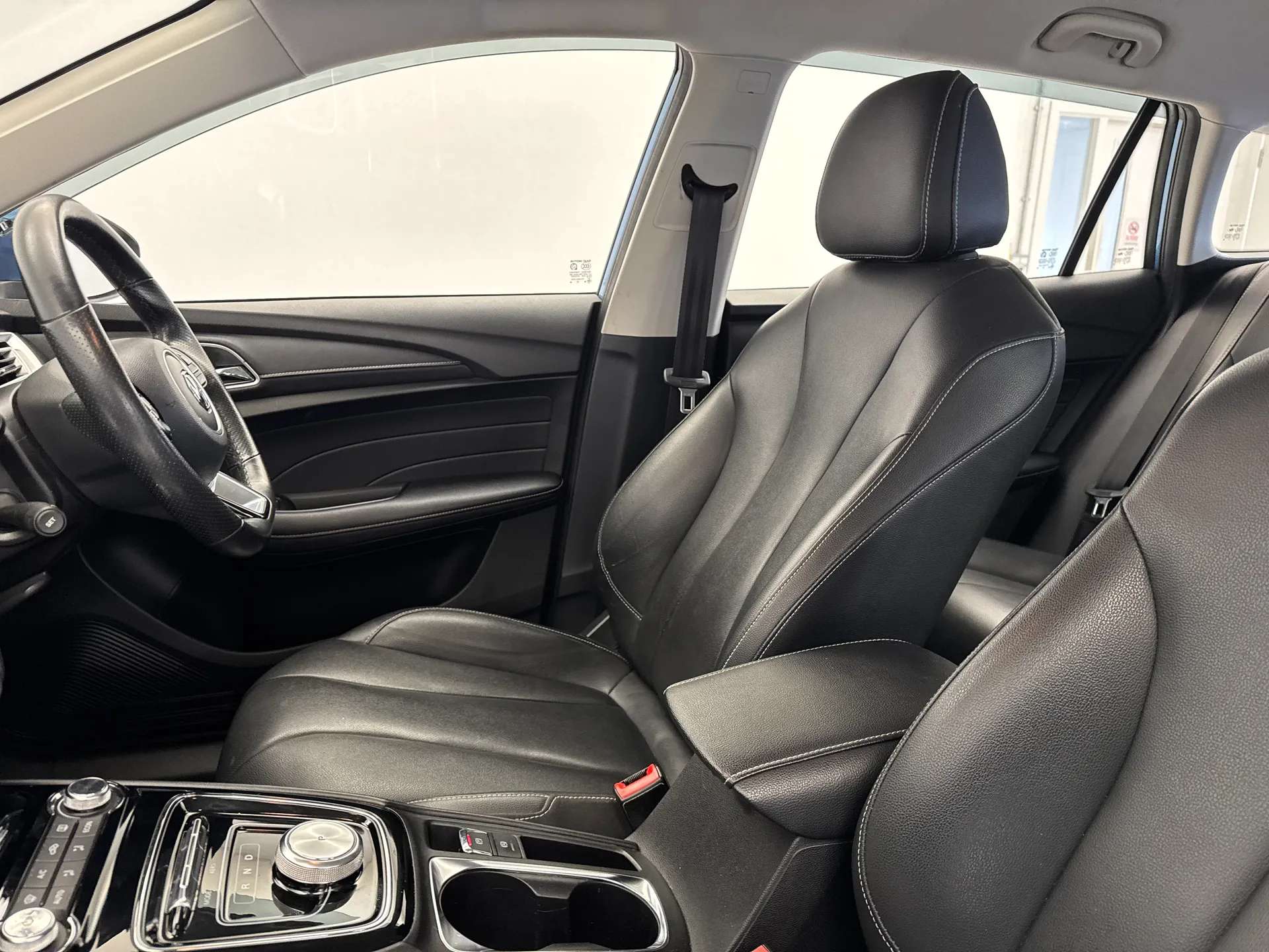 2021 MG MOTOR UK MG5 2021 MG MOTOR UK MG5