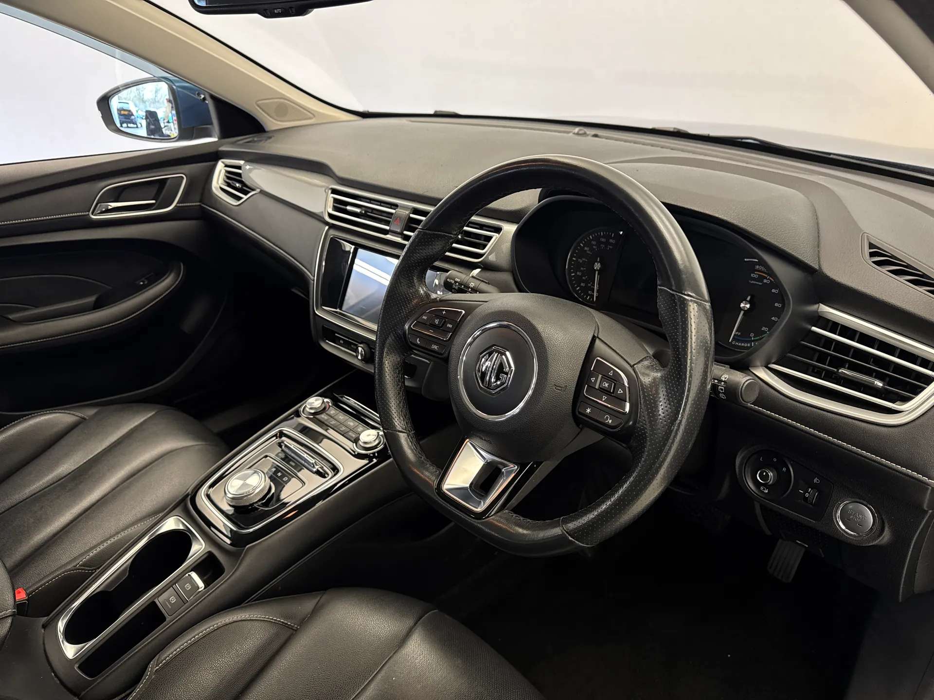 2021 MG MOTOR UK MG5 2021 MG MOTOR UK MG5