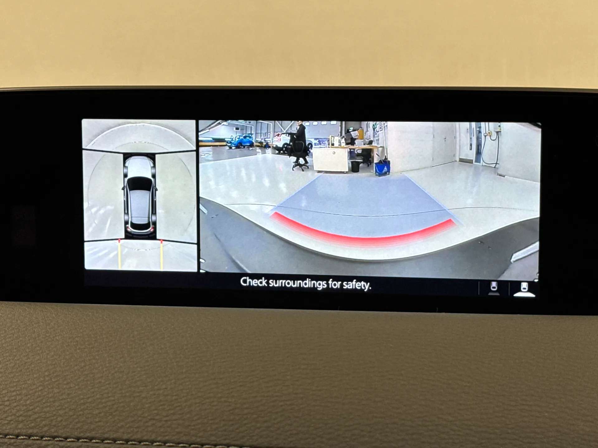 2022 MAZDA MX-30 2022 MAZDA MX-30