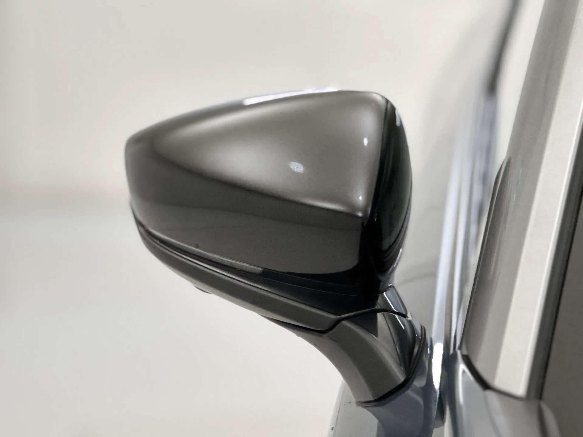 2022 MAZDA MX-30 2022 MAZDA MX-30