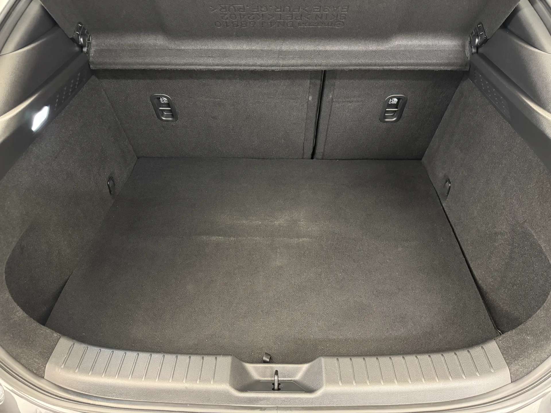 2021 MAZDA MX-30 2021 MAZDA MX-30