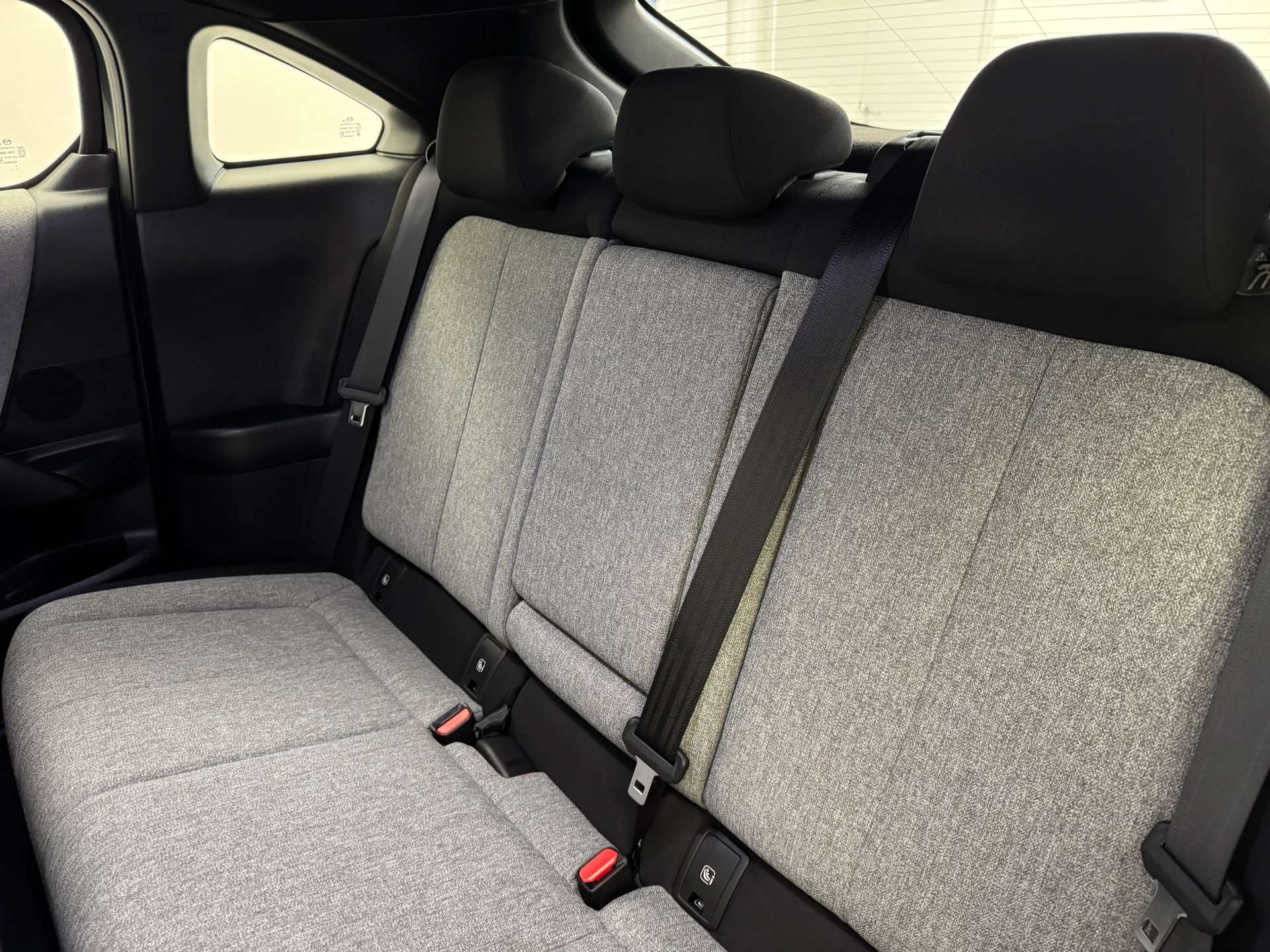 2021 MAZDA MX-30 2021 MAZDA MX-30