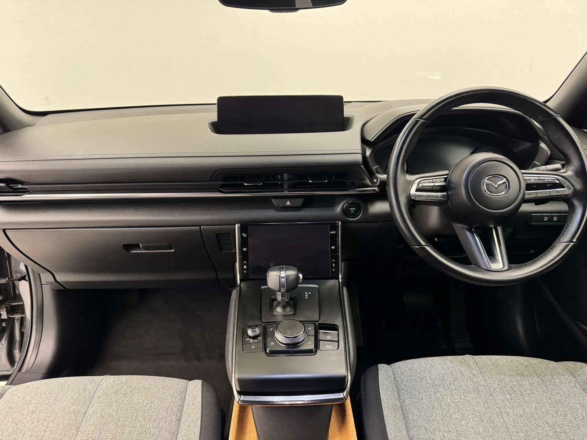 2021 MAZDA MX-30 2021 MAZDA MX-30