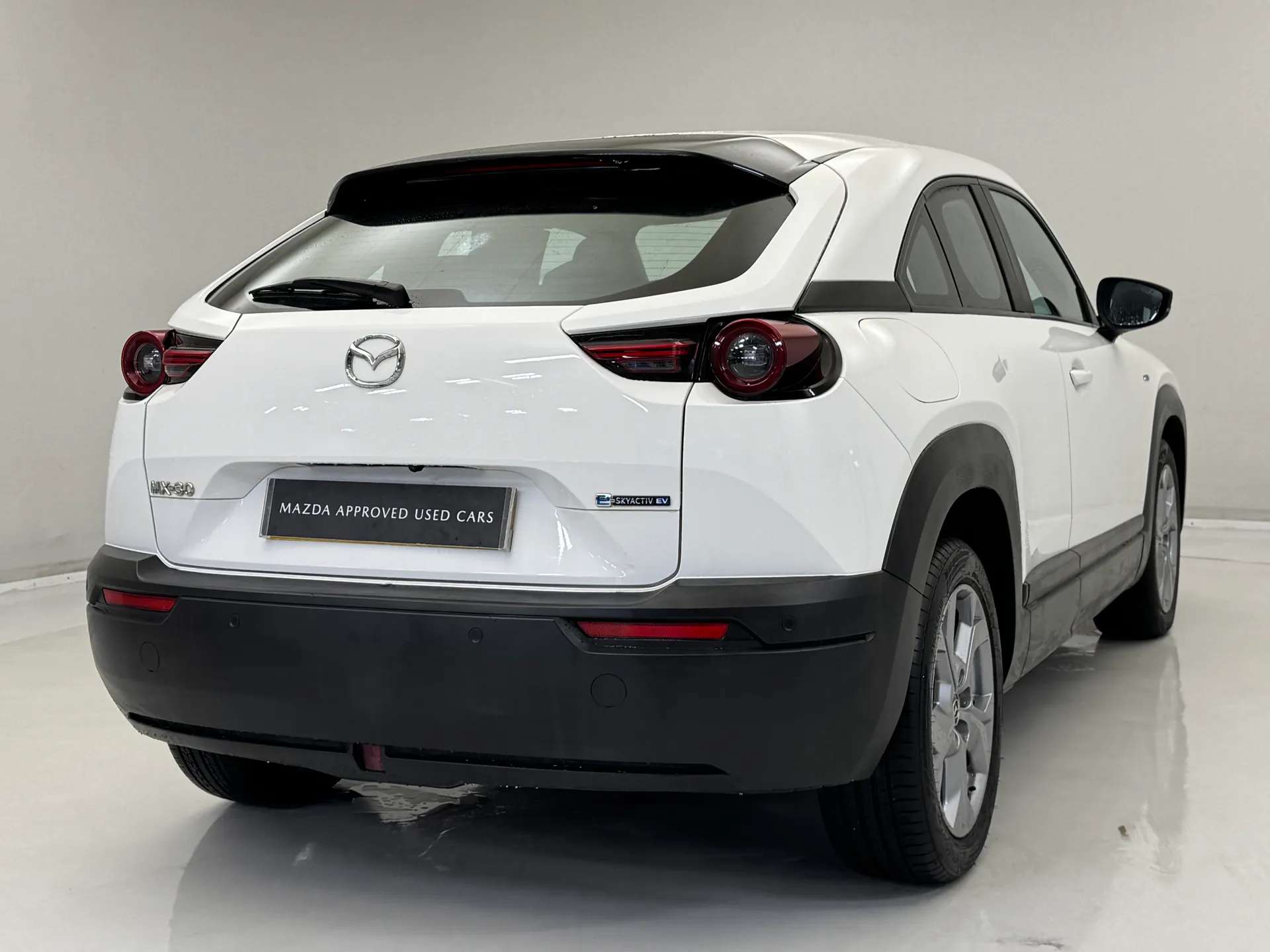 2022 MAZDA MX-30 2022 MAZDA MX-30