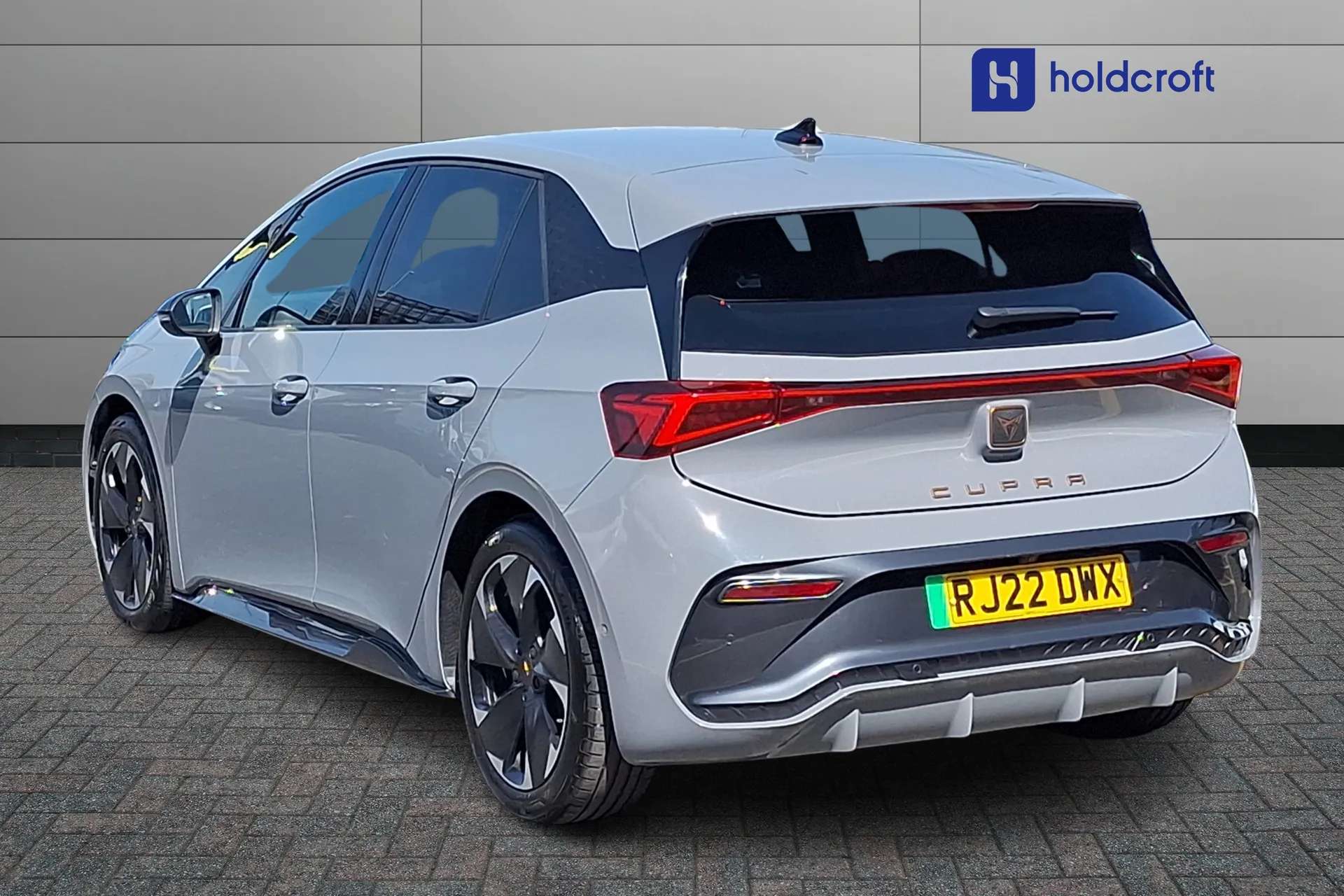 A 2022 CUPRA BORN 150kW V2 58kWh 5dr Auto A 2022 CUPRA BORN 150kW V2 58kWh 5dr Auto