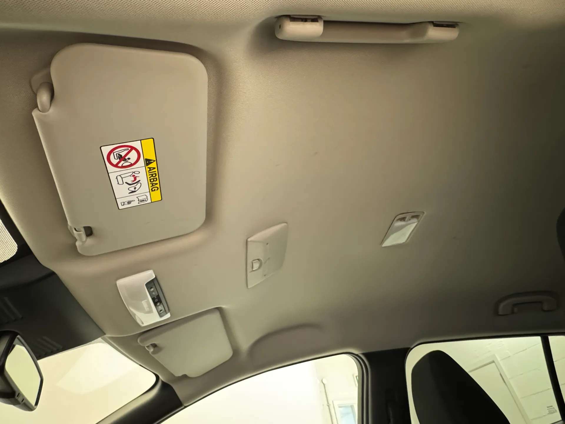 2024 NISSAN LEAF 2024 NISSAN LEAF