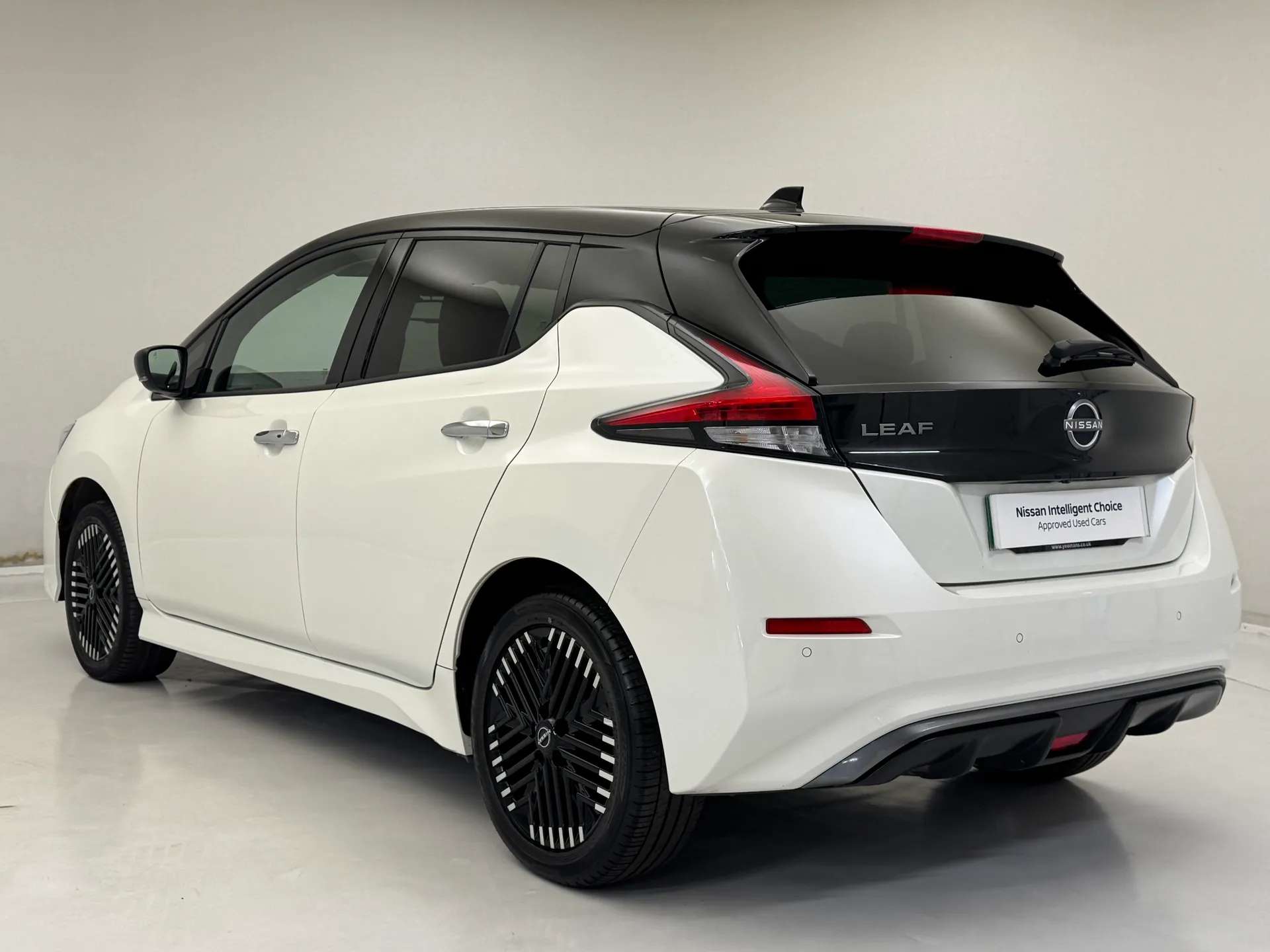2023 NISSAN LEAF 2023 NISSAN LEAF
