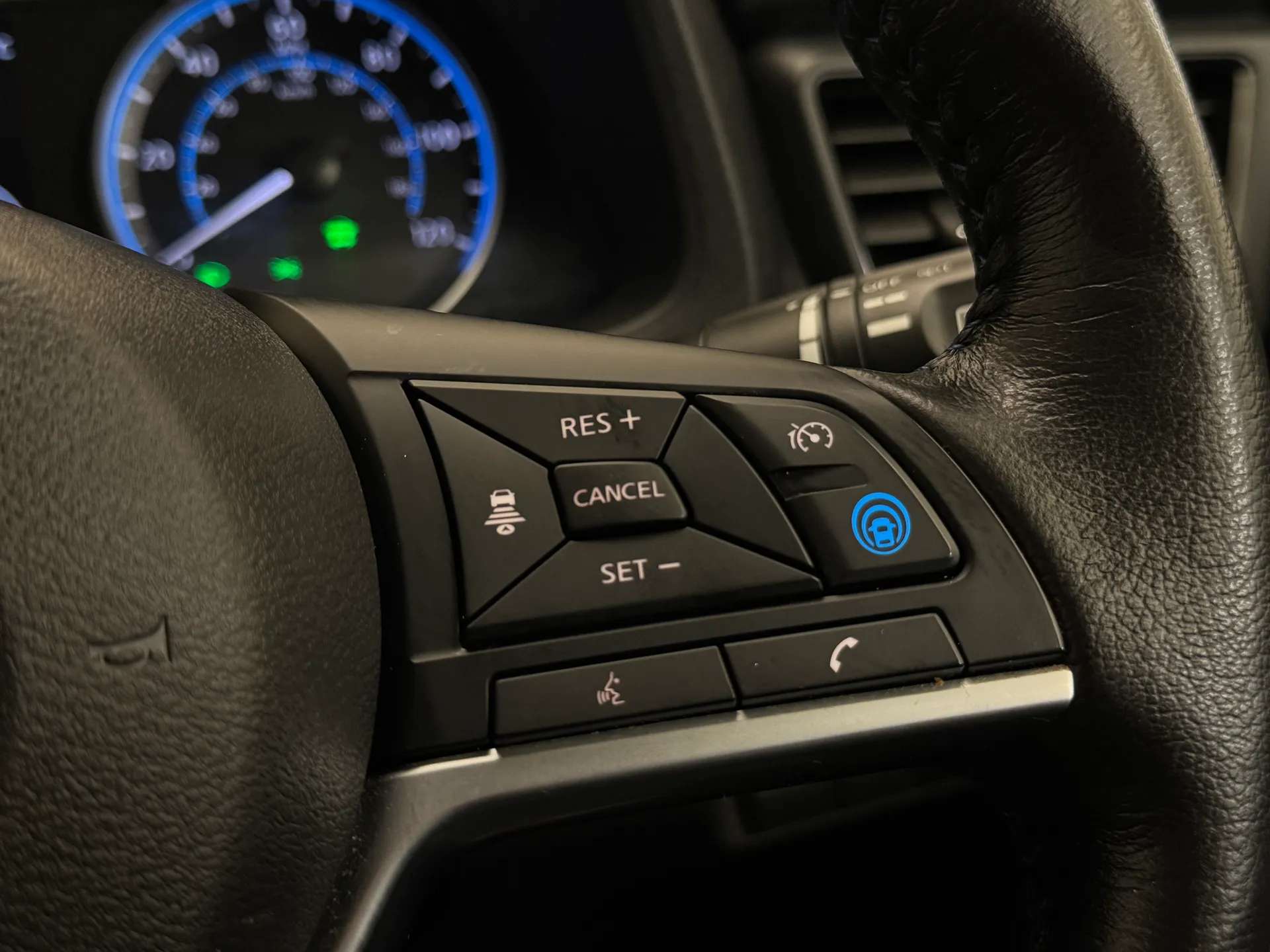 2023 NISSAN LEAF 2023 NISSAN LEAF