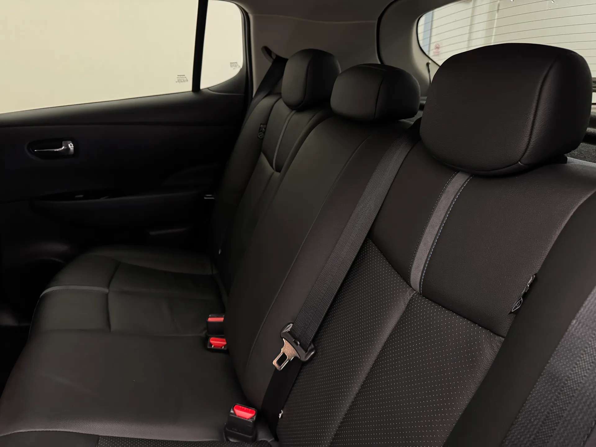 2022 NISSAN LEAF 2022 NISSAN LEAF