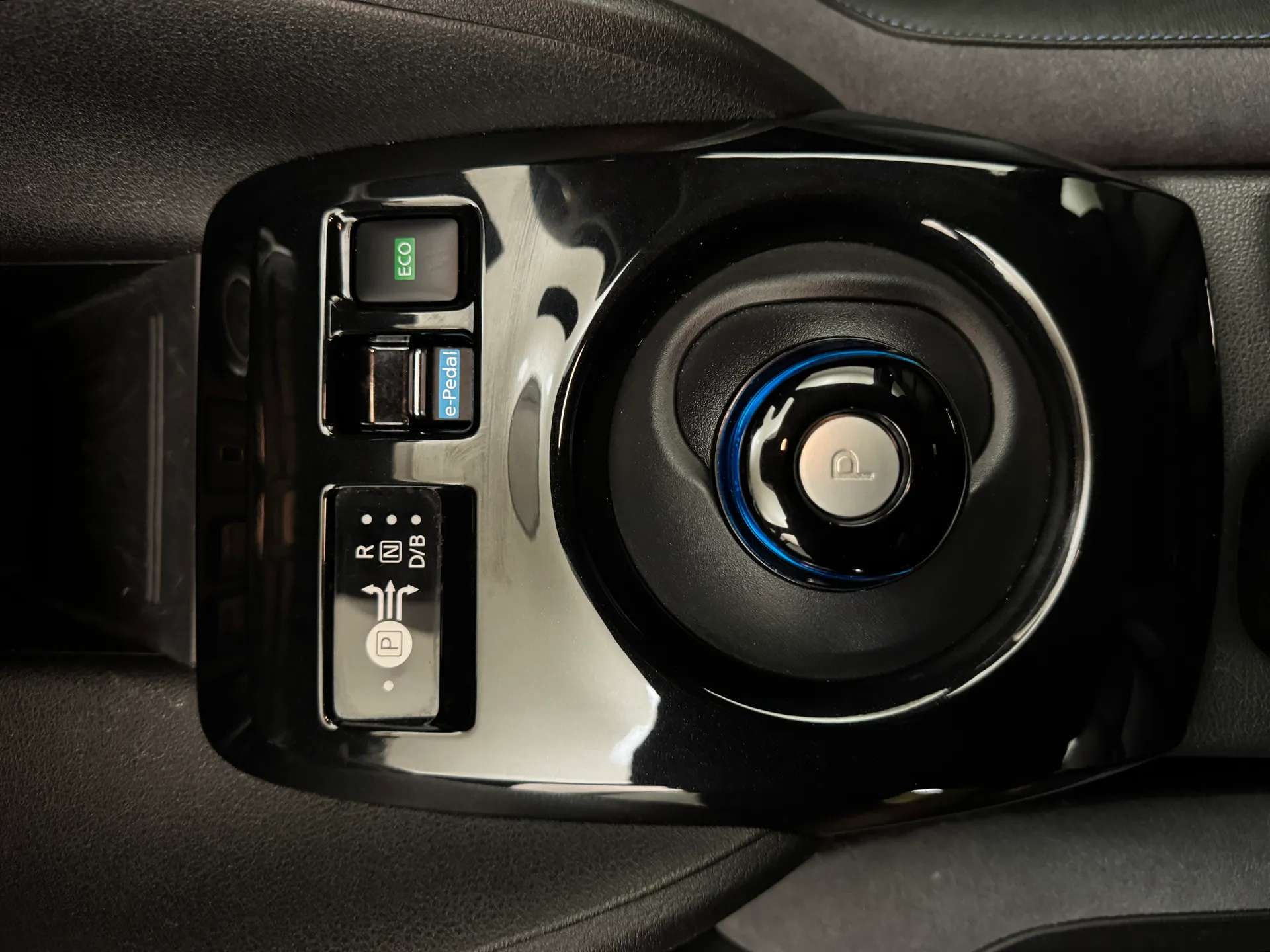 2022 NISSAN LEAF 2022 NISSAN LEAF