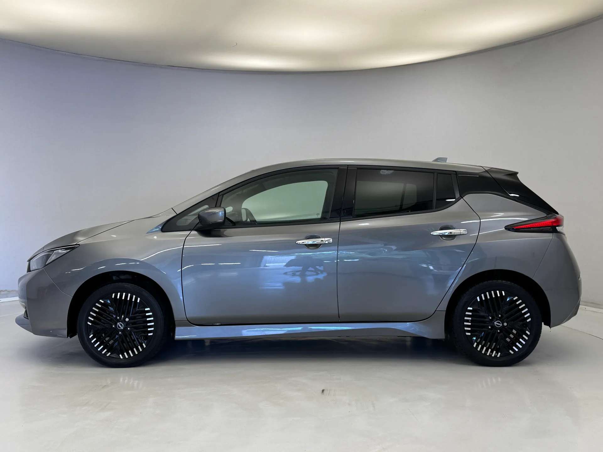 2023 NISSAN LEAF 2023 NISSAN LEAF