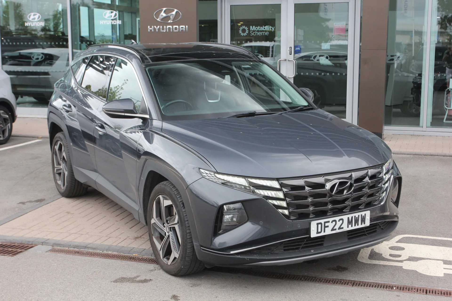 A 2022 HYUNDAI TUCSON 1.6 TGDi Hybrid 230 Ultimate 5dr 2WD Auto A 2022 HYUNDAI TUCSON 1.6 TGDi Hybrid 230 Ultimate 5dr 2WD Auto