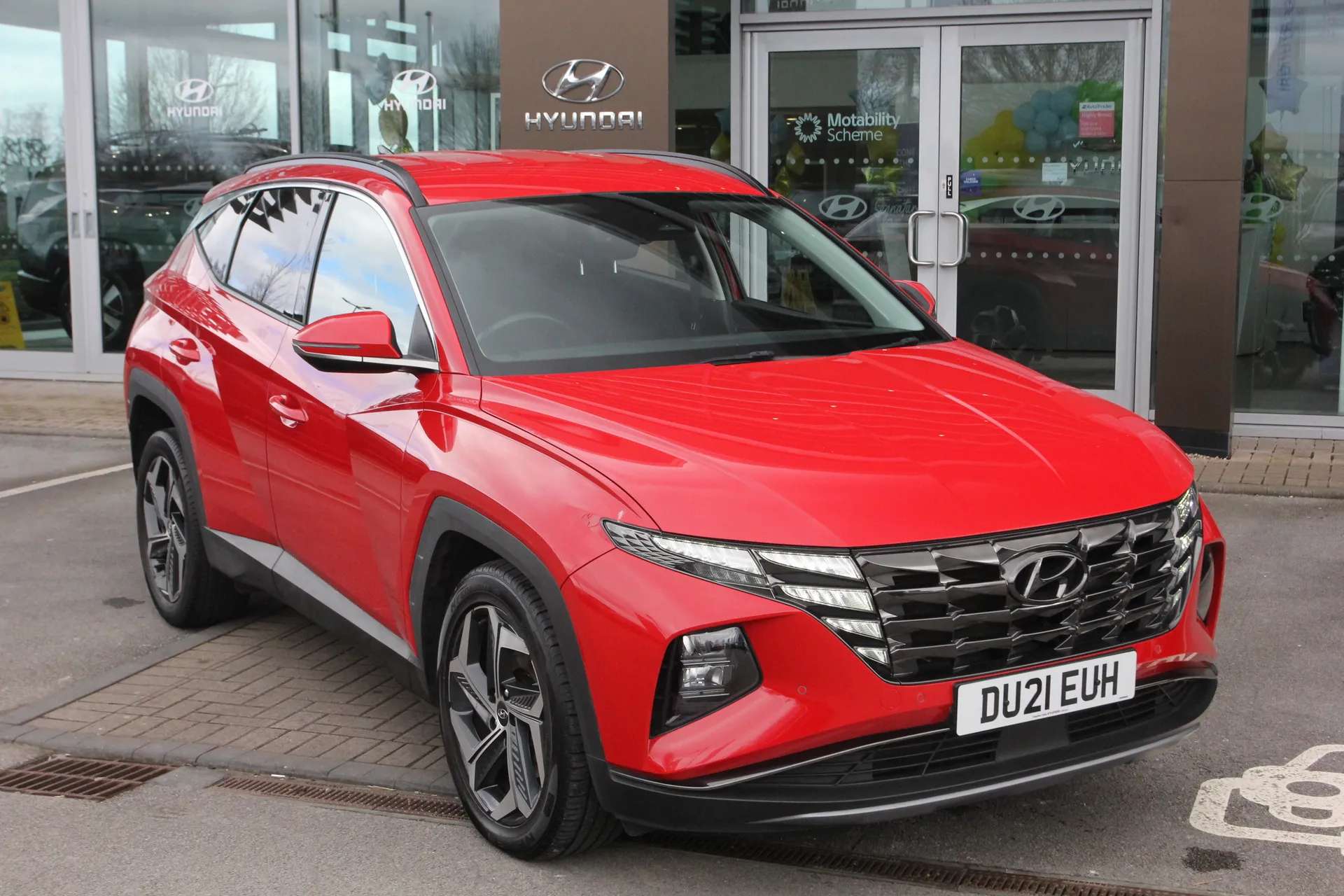 A 2021 HYUNDAI TUCSON 1.6 TGDi Hybrid 230 Premium 5dr 2WD Auto A 2021 HYUNDAI TUCSON 1.6 TGDi Hybrid 230 Premium 5dr 2WD Auto