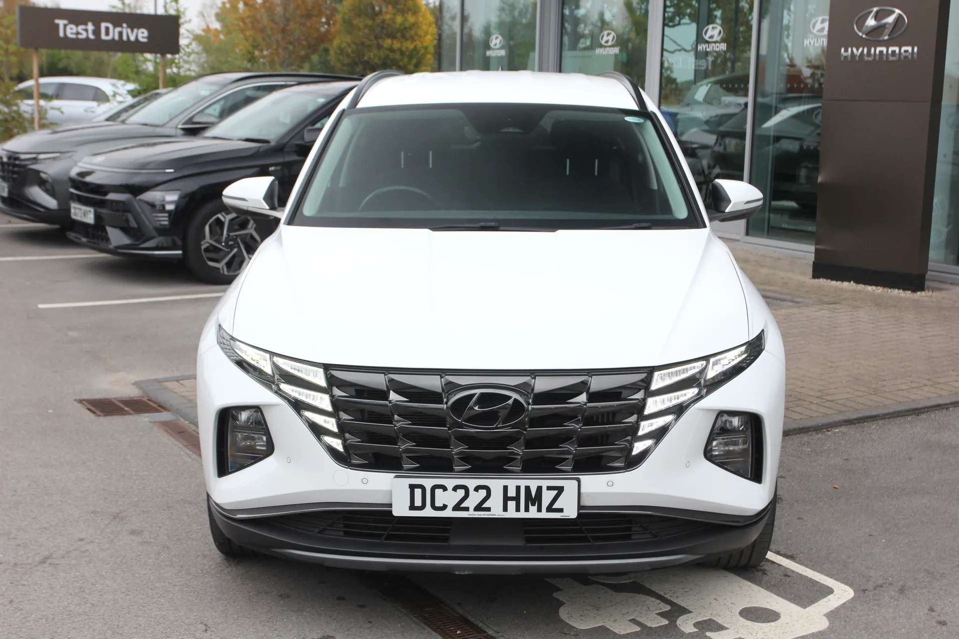 A 2022 HYUNDAI TUCSON 1.6 TGDi Hybrid 230 Premium 5dr 2WD Auto A 2022 HYUNDAI TUCSON 1.6 TGDi Hybrid 230 Premium 5dr 2WD Auto