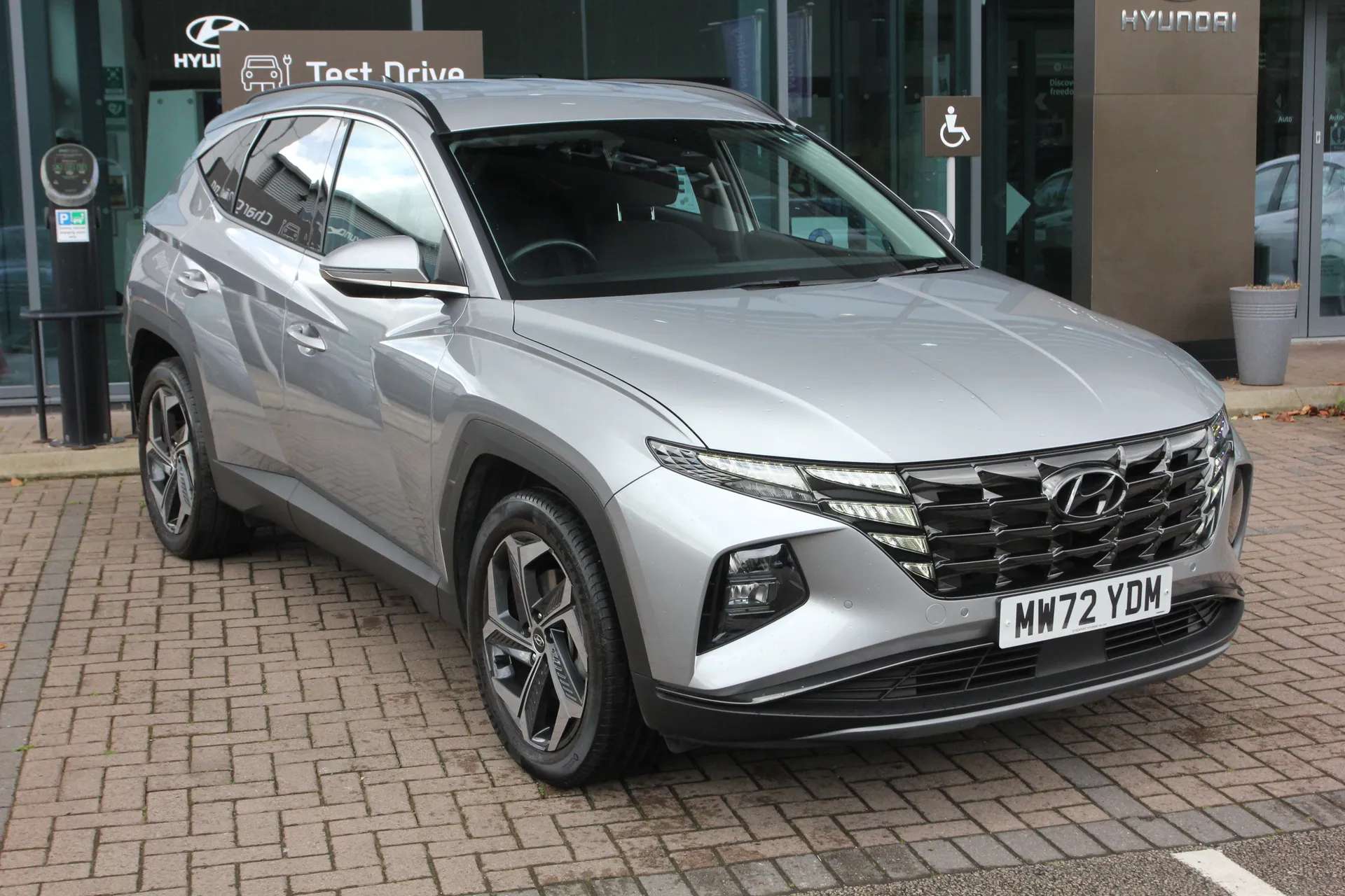 A 2022 HYUNDAI TUCSON 1.6 TGDi Hybrid 230 Premium 5dr 2WD Auto ZERO DEPOSIT FINANCE AVAILABLE A 2022 HYUNDAI TUCSON 1.6 TGDi Hybrid 230 Premium 5dr 2WD Auto ZERO DEPOSIT FINANCE AVAILABLE