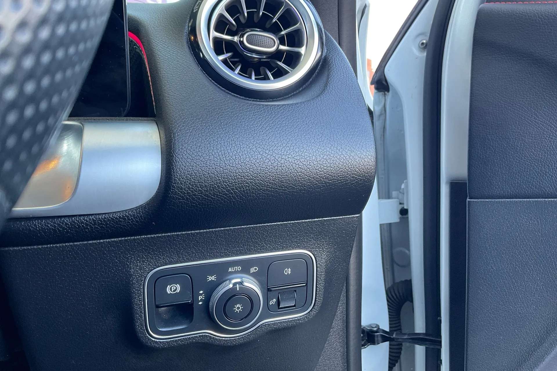 2022 MERCEDES-BENZ GLB 2022 MERCEDES-BENZ GLB