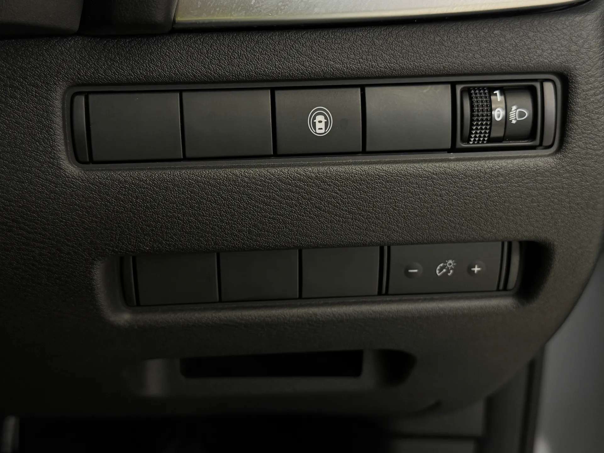 2023 NISSAN X-TRAIL 2023 NISSAN X-TRAIL