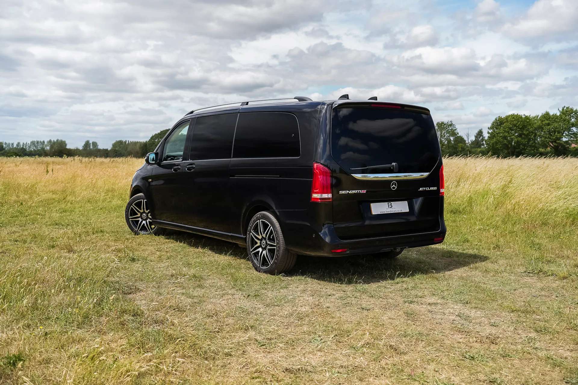 2024 MERCEDES-BENZ V CLASS 2024 MERCEDES-BENZ V CLASS