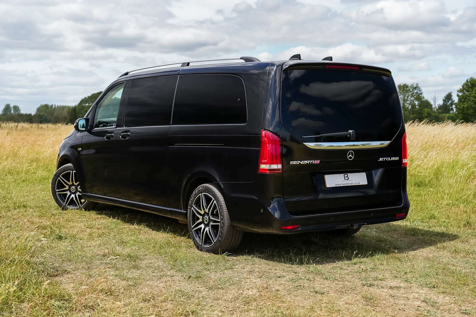 2024 MERCEDES-BENZ V CLASS 2024 MERCEDES-BENZ V CLASS