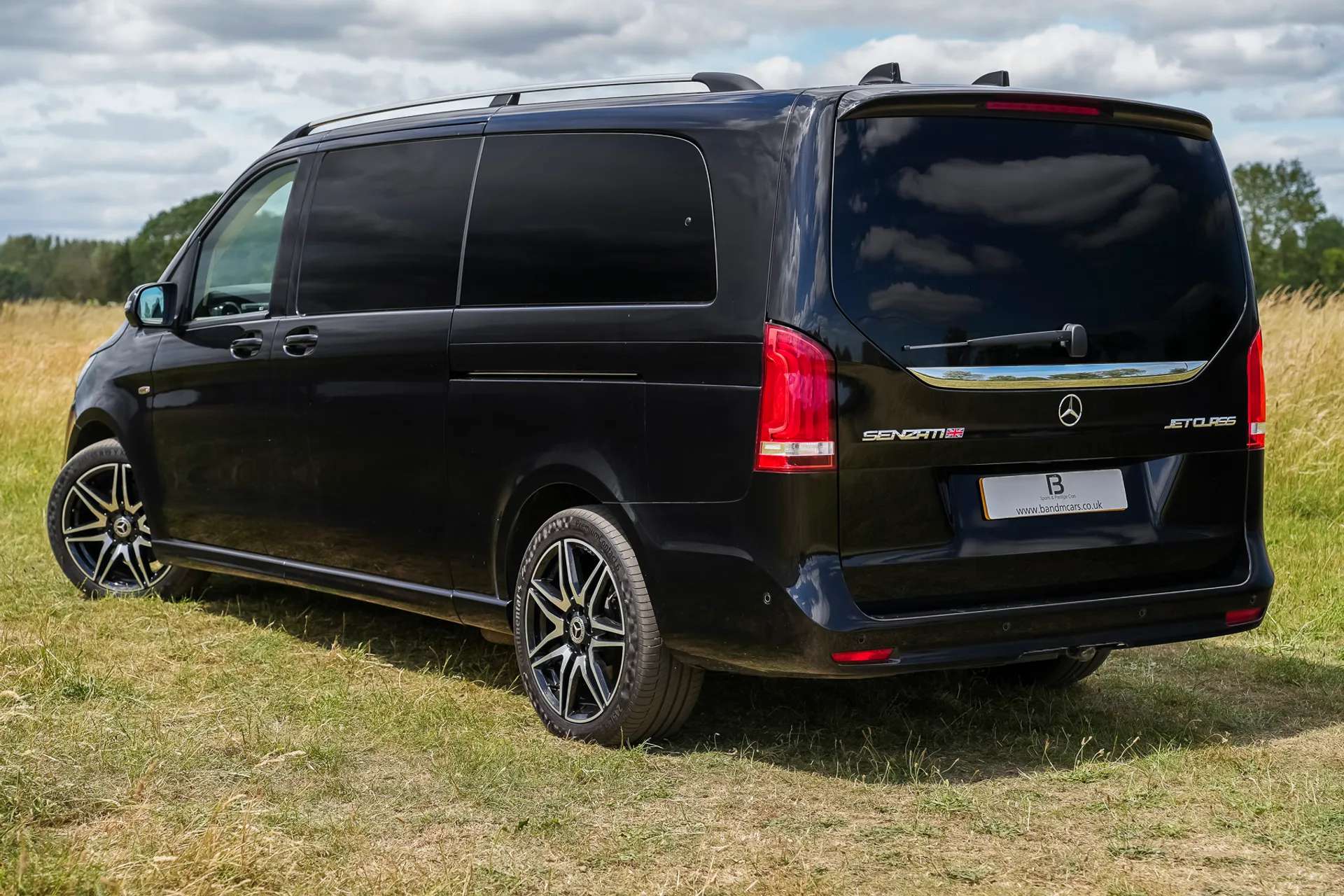 2024 MERCEDES-BENZ V CLASS 2024 MERCEDES-BENZ V CLASS