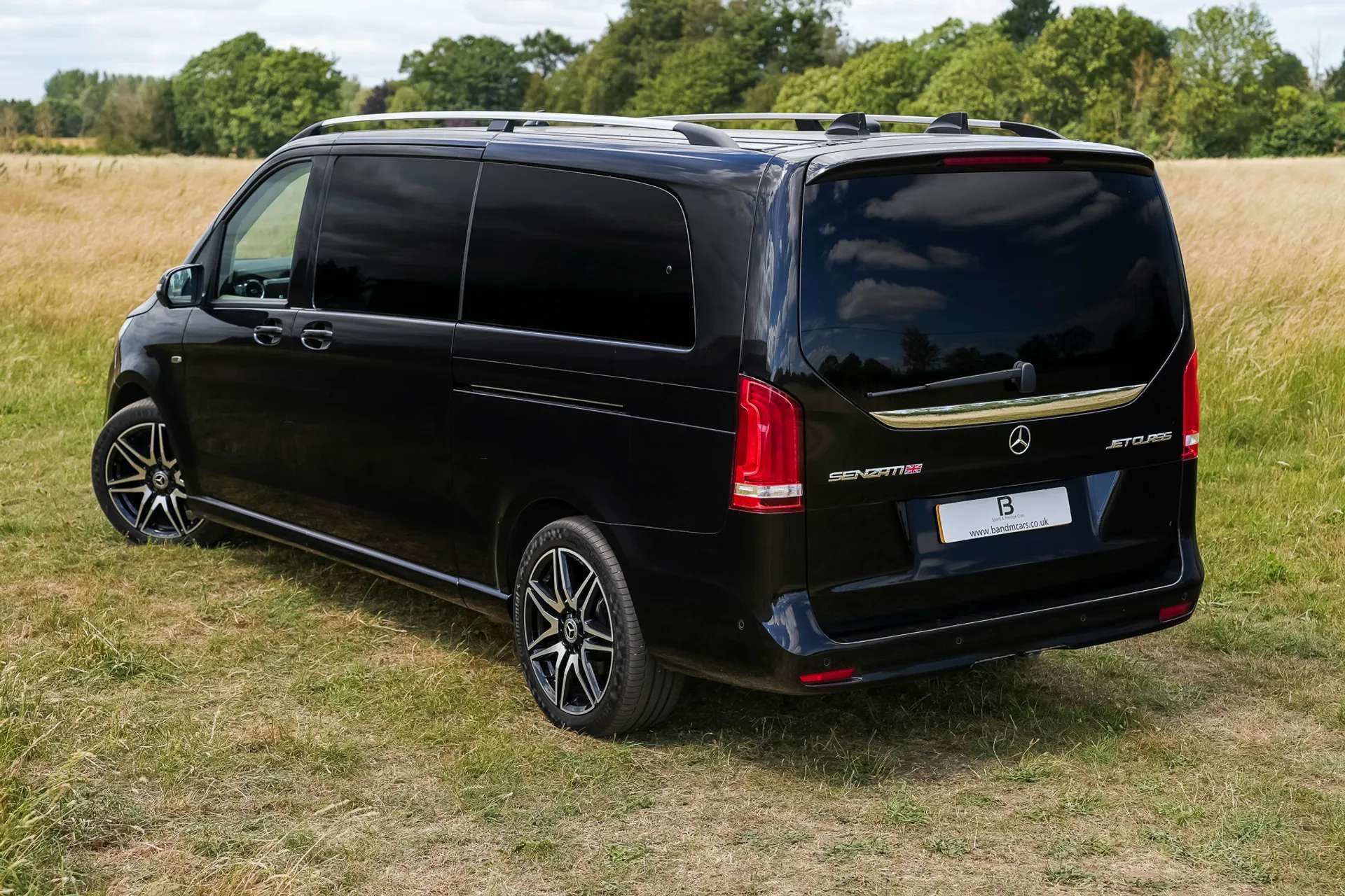 2024 MERCEDES-BENZ V CLASS 2024 MERCEDES-BENZ V CLASS