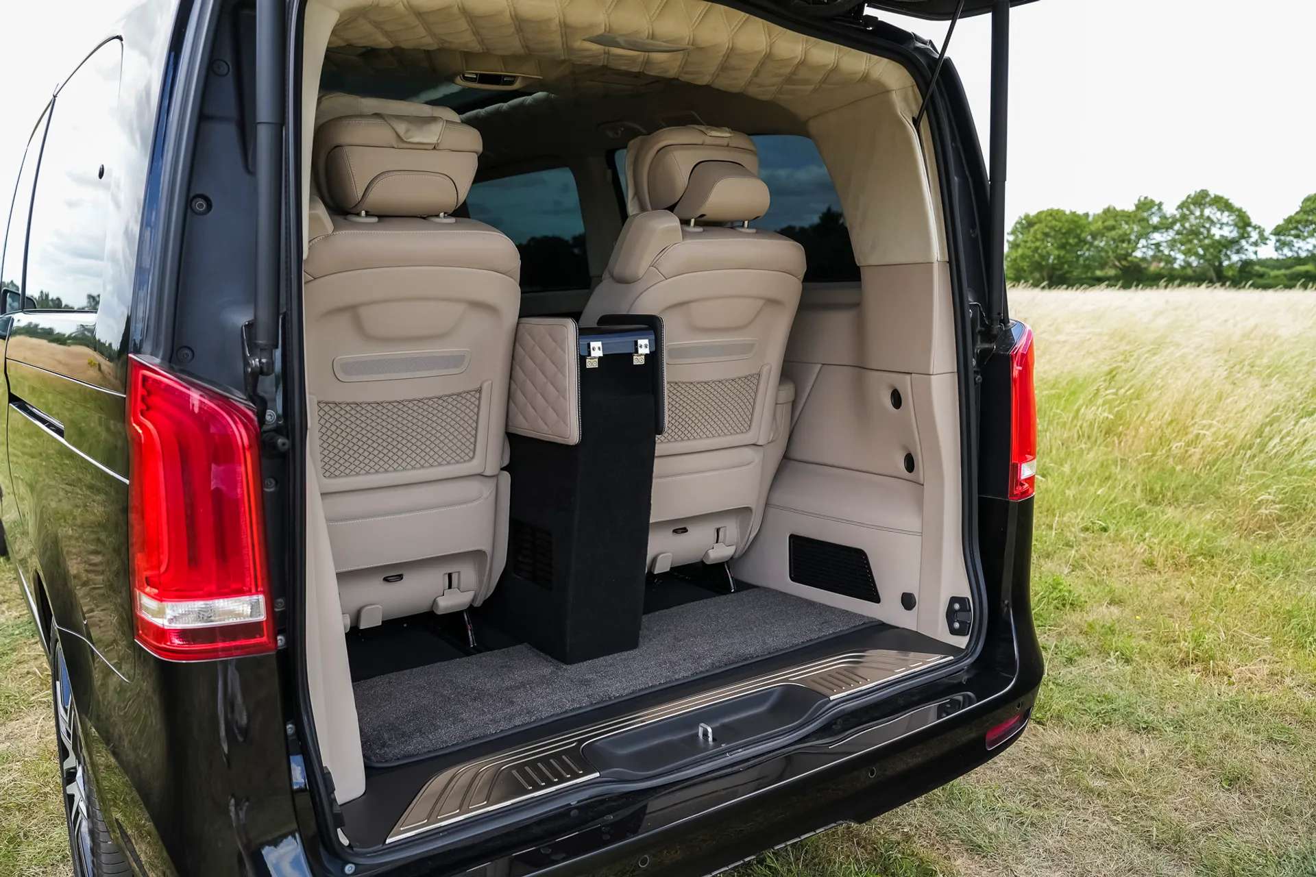 2024 MERCEDES-BENZ V CLASS 2024 MERCEDES-BENZ V CLASS
