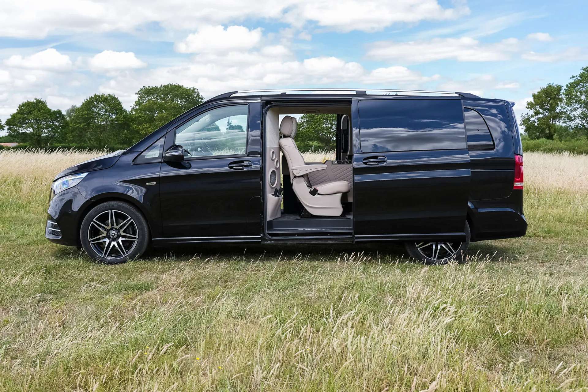 2024 MERCEDES-BENZ V CLASS 2024 MERCEDES-BENZ V CLASS