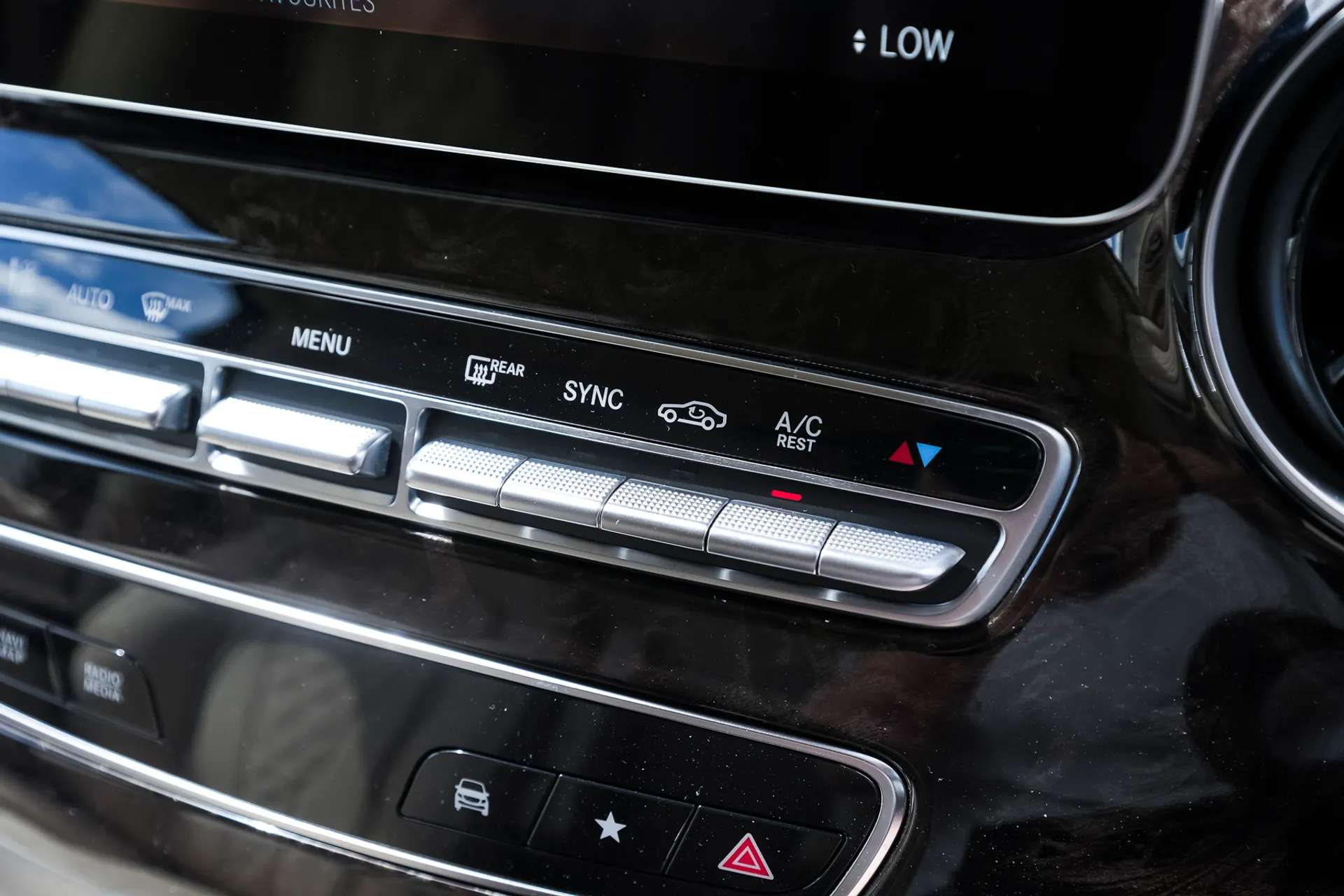 2024 MERCEDES-BENZ V CLASS 2024 MERCEDES-BENZ V CLASS
