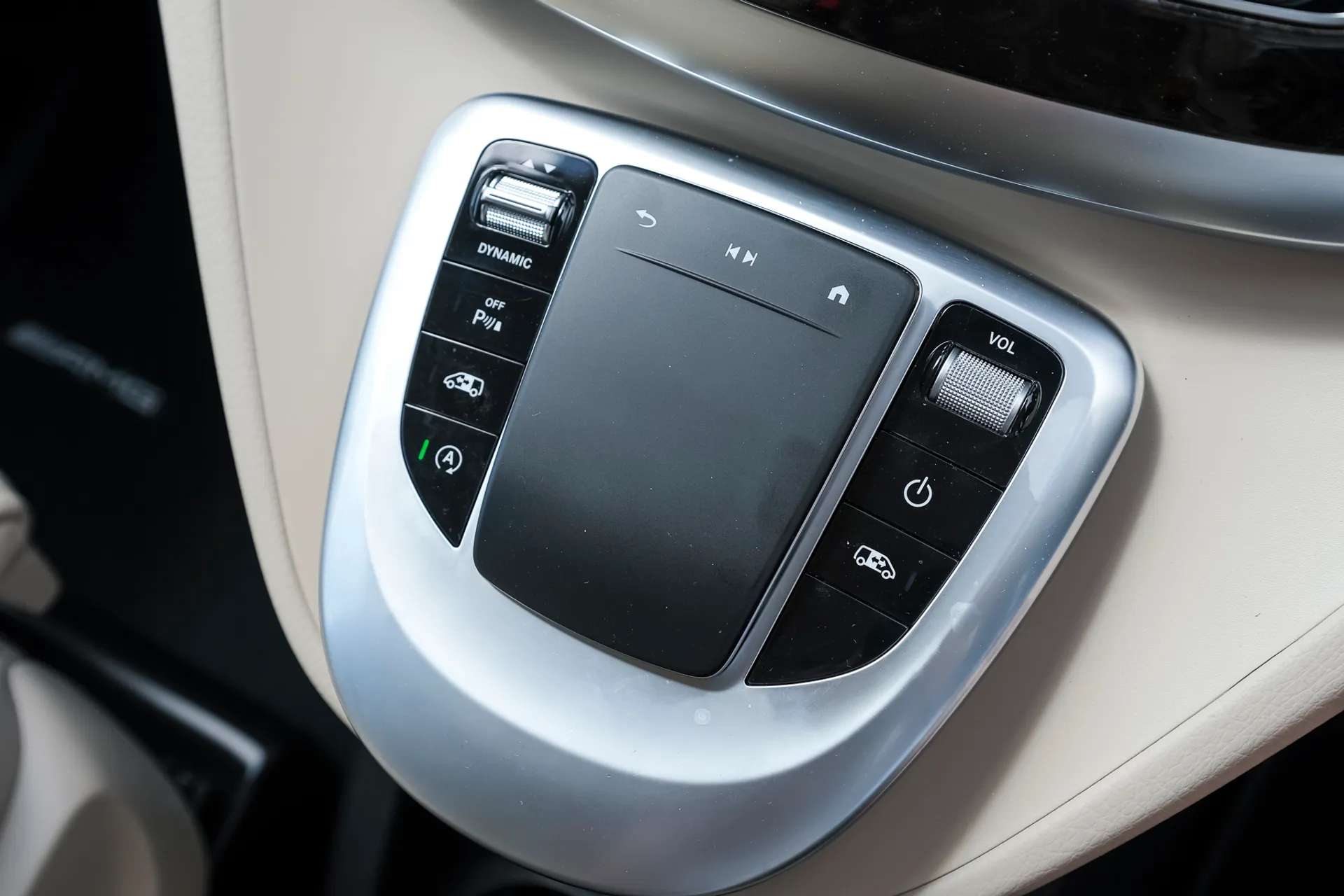 2024 MERCEDES-BENZ V CLASS 2024 MERCEDES-BENZ V CLASS