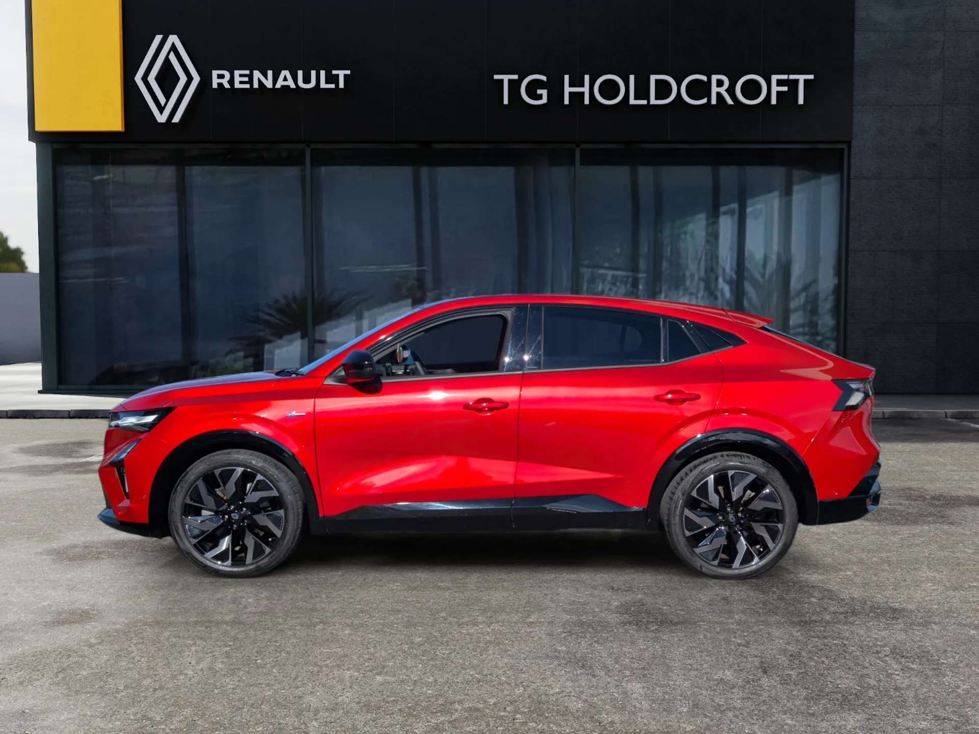 A 2025 RENAULT RAFALE E-Tech FHEV Techno Esprit Alpine 5dr Auto 4C A 2025 RENAULT RAFALE E-Tech FHEV Techno Esprit Alpine 5dr Auto 4C