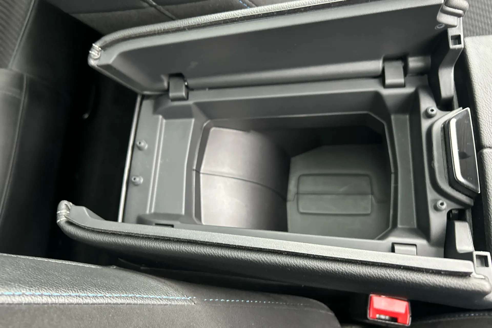 2023 RENAULT AUSTRAL 2023 RENAULT AUSTRAL